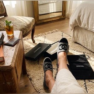 CHANEL Grey Tweed & Velvet CC Espadrille EU 39 true fits US 8-8.5 Full Set